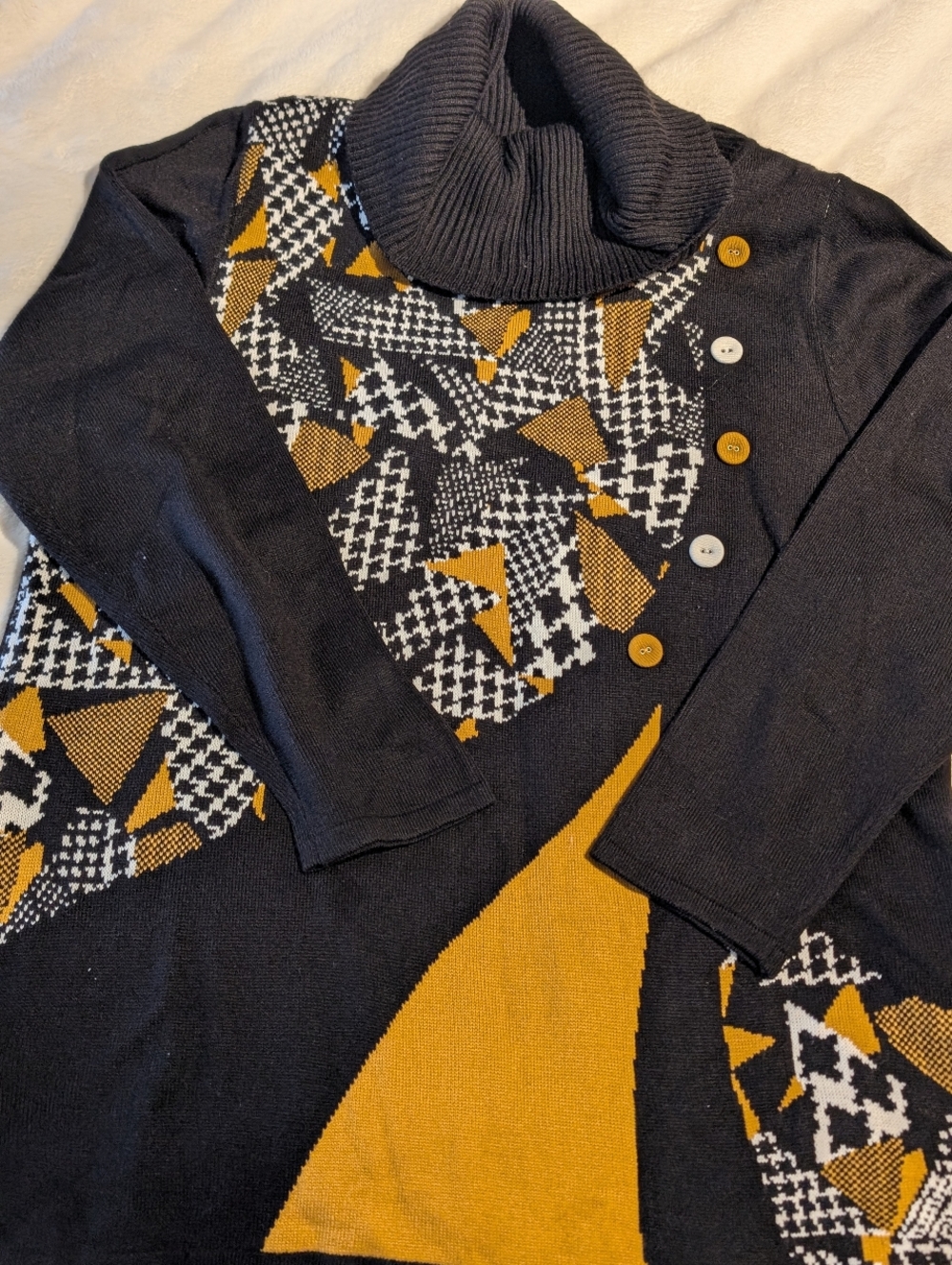 Classic Turtleneck Geometric Knit Sweater - Black & Mustard. 1x